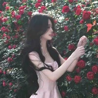 Hạ Thư - mẹ na9