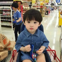 Giang Vĩ Kỳ lúc nhỏ