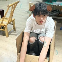 Quang Tuấn Thần 18t