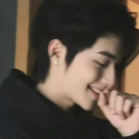 Thẩm Đức Hải (bố cô)