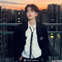 Lăng Dực Thần_duthan_