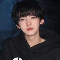 Trương dịch nhiên-nhiên
