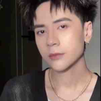 Lê Quang Hùng 