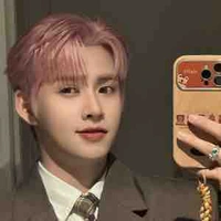 Hùng Hoàng Huỳnh 