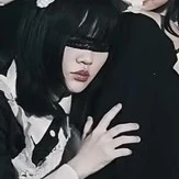 người hầu2