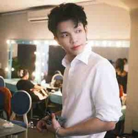 Thế Vĩ(Lezi)
