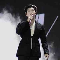 Trần Minh Hiếu•HIEUTHUHAI