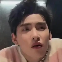Hoàng Hùng huỳnh