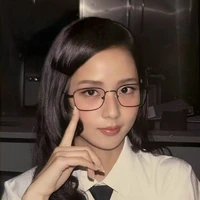 Kim JiSoo