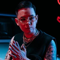 Bùi Thế Anh /1987/Andree Right Hand