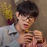 Nhị Thần 
