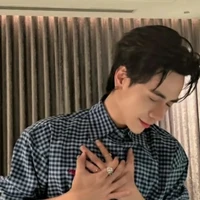 Tác giả xinh gáii