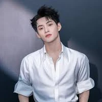 hùng huỳnh