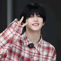 Trương Hàm Thụy 