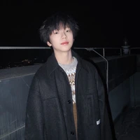 Nhiếp Vĩ Thần - hắn