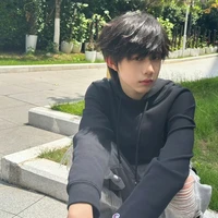 Trần Dịch Hằng -  anh