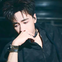 Lee Know Hùm