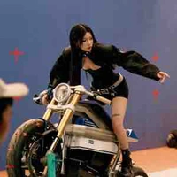 Lyhan ( trong EXSH)( chị hùng )