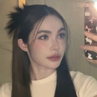 Charlotte ( Bạn nàng )