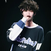 Nhiếp Vĩ Thần