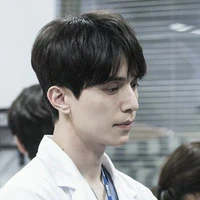 Bác sĩ Tường