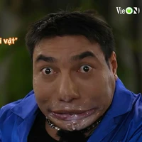 all ( trừ ai thì trừ )