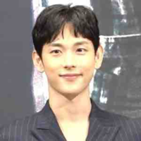 Si-Wan