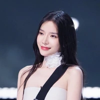 Nguyễn Hoàng Lan