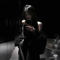 Thiên Hoa - mẹ anh