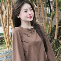 Con Hầu-Thúy Hồng