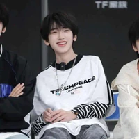 Tả Kì Hàm(TKH)