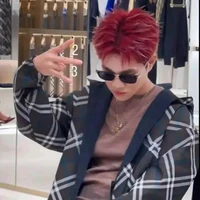 tác giả xàm loonf:))