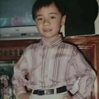 Lê Quang Hùng - Lúc Nhỏ
