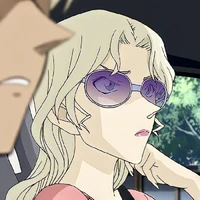 Vermouth (chị Jisoo)