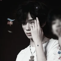 Vương Lỗ Kiệt_Y_Alpha_sói_