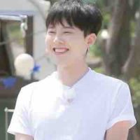 Kwon Jiyong 