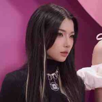 Trần Thảo Linh ( LyHan )