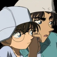 Heiji và Conan