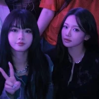 yeu anh la viec cua em><