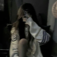 minh nhi( bạn thận em gái mưa)