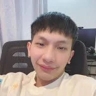 Phạm Vũ Hoài Nam (red)