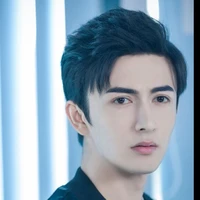Dư Minh/Minh Thần
