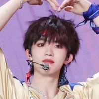 Tô Tân Hạo – Y