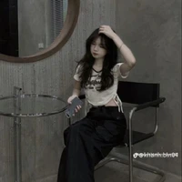 Thu Nguyệt