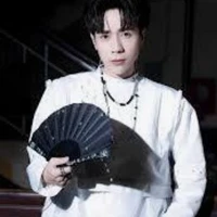 Lê Quang Hùng 