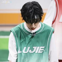 Vương Lỗ Kiệt_K