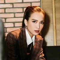 Ái Phương (cô)