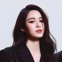 Lingling Kwong