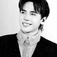 Lê Quang Hùng 