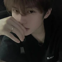 Thẩm Bạch Thần_Chun
